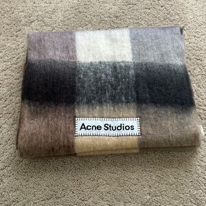Acne Studios Multicolor Plaid Scarf